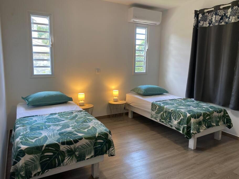 Ana Iti Lodge Paea Tahiti エクステリア 写真